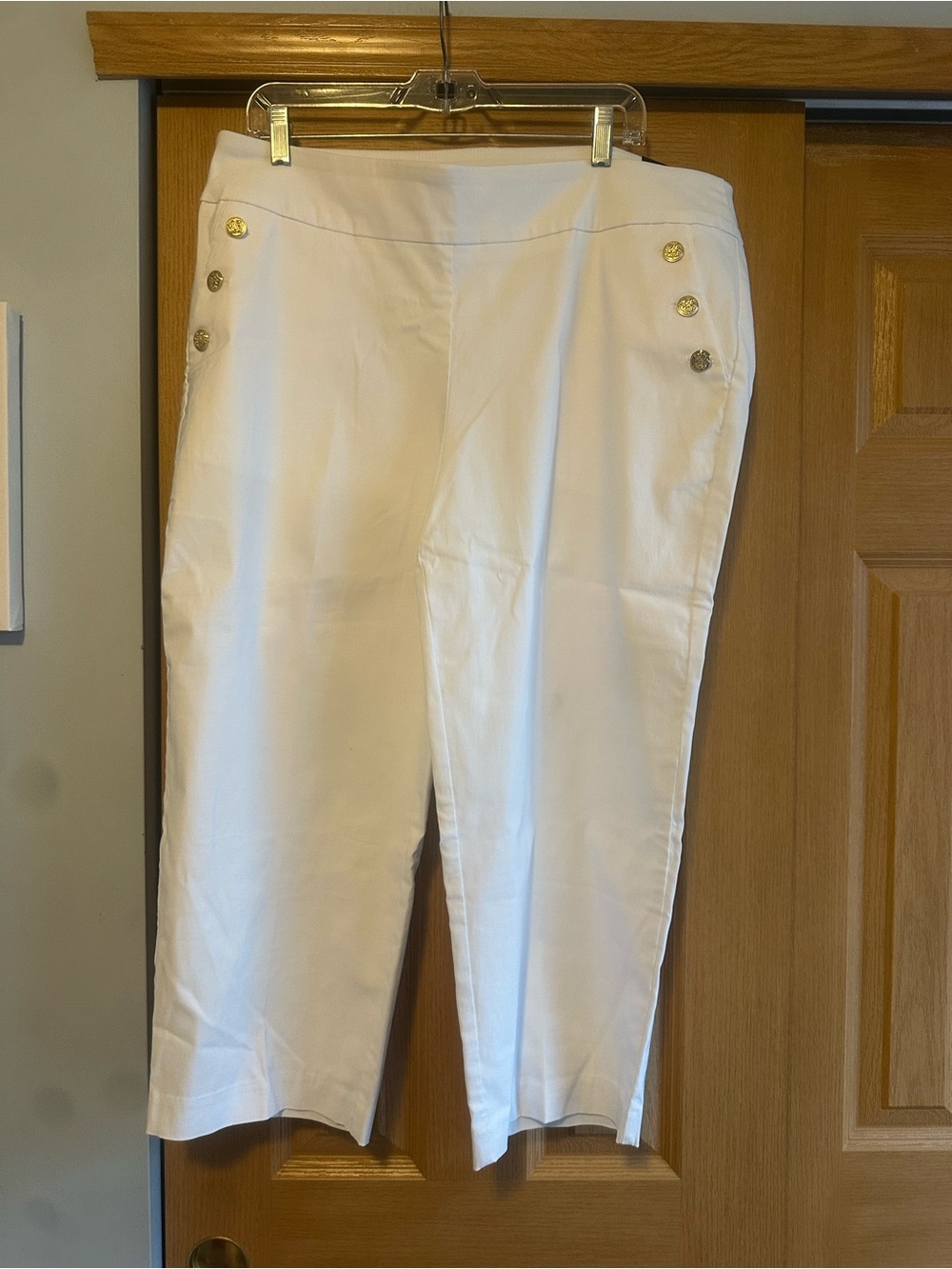 Jones New York White Cropped Sailor-Button Pants